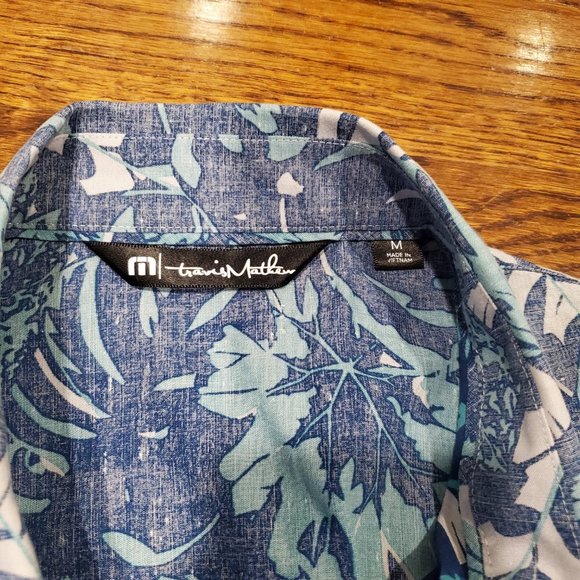 Travis Mathew Aloha button-down shirt - Picture 3 of 6